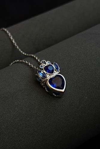 گردنبند پینترستی تاج